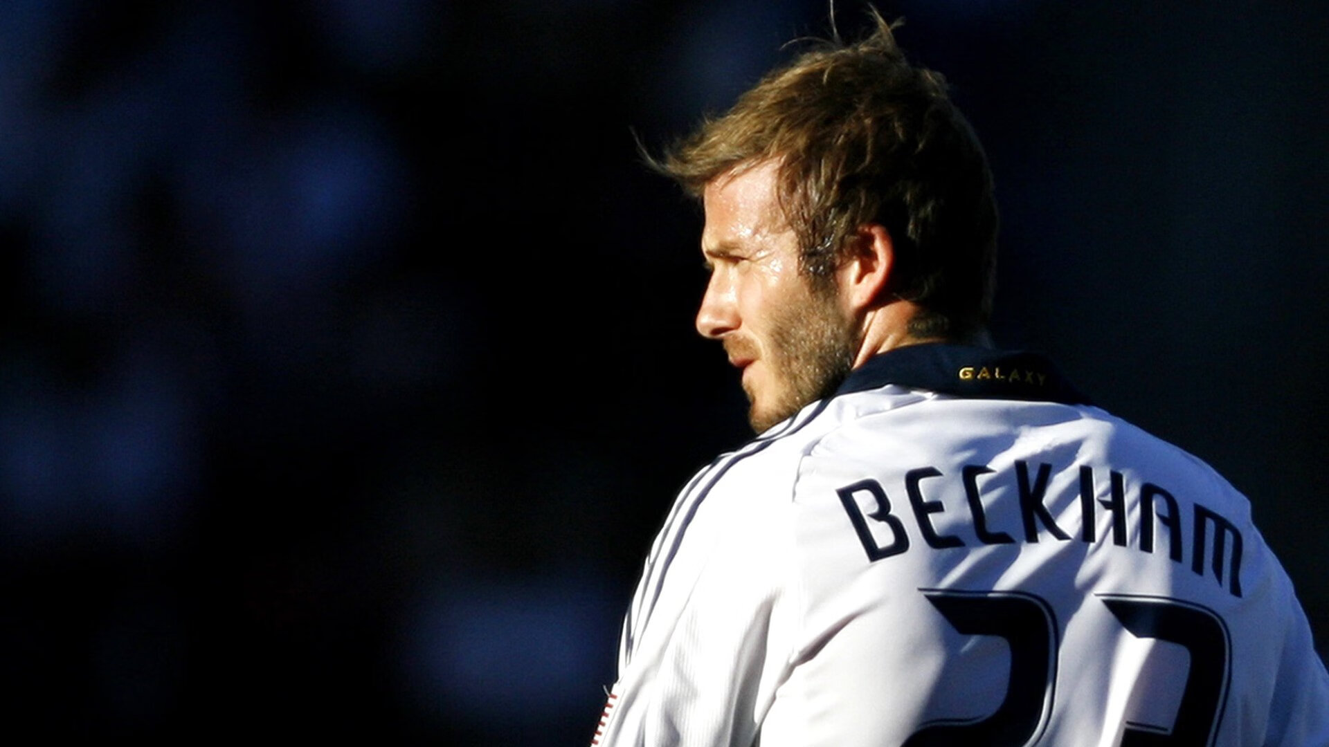 赛道奇才，F1新赛季揭幕战，维斯塔潘正面击溃勒克莱尔