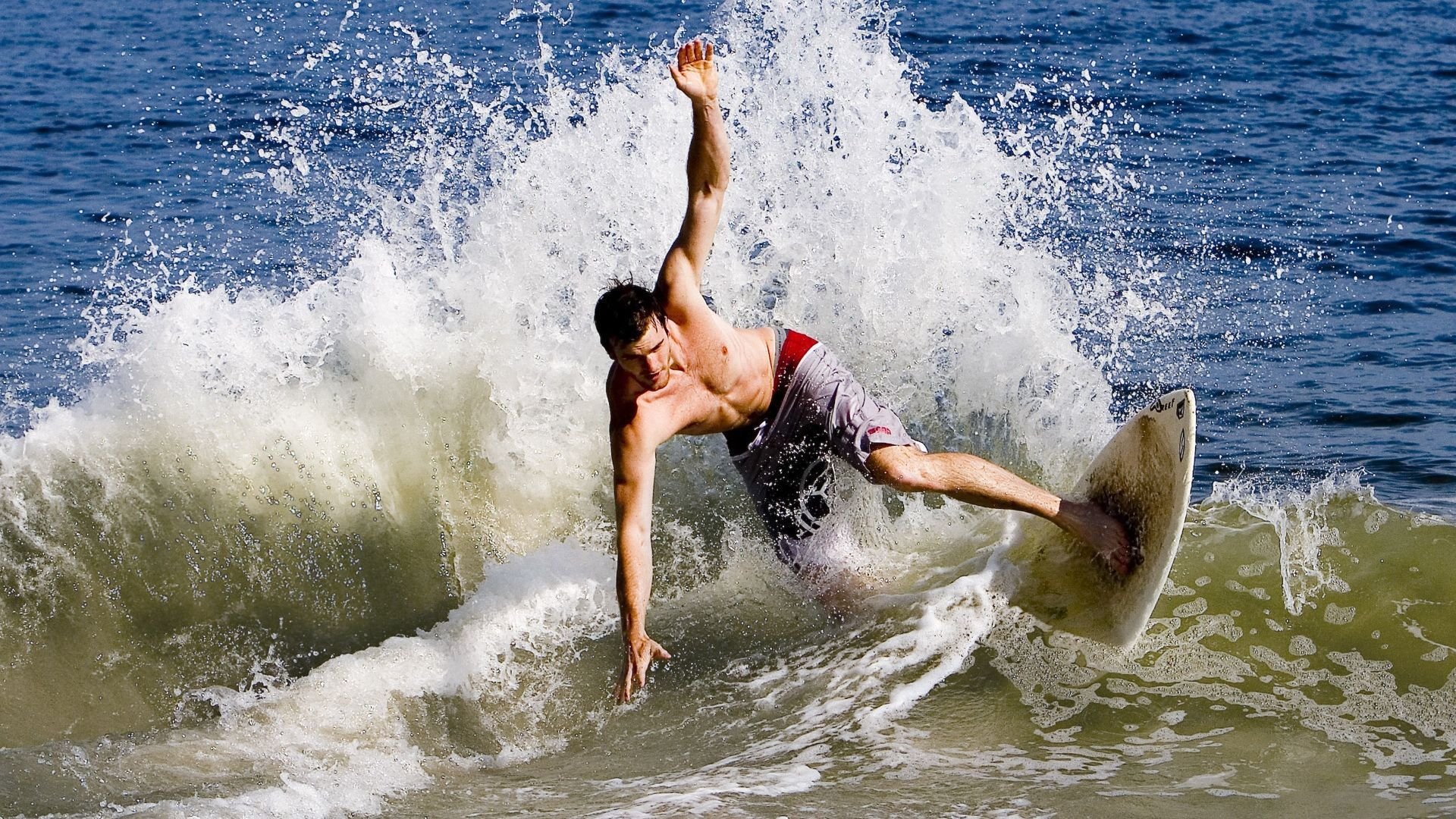 逆境展翅，布克化身关键先生，老鹰惊天逆转雷霆启示录