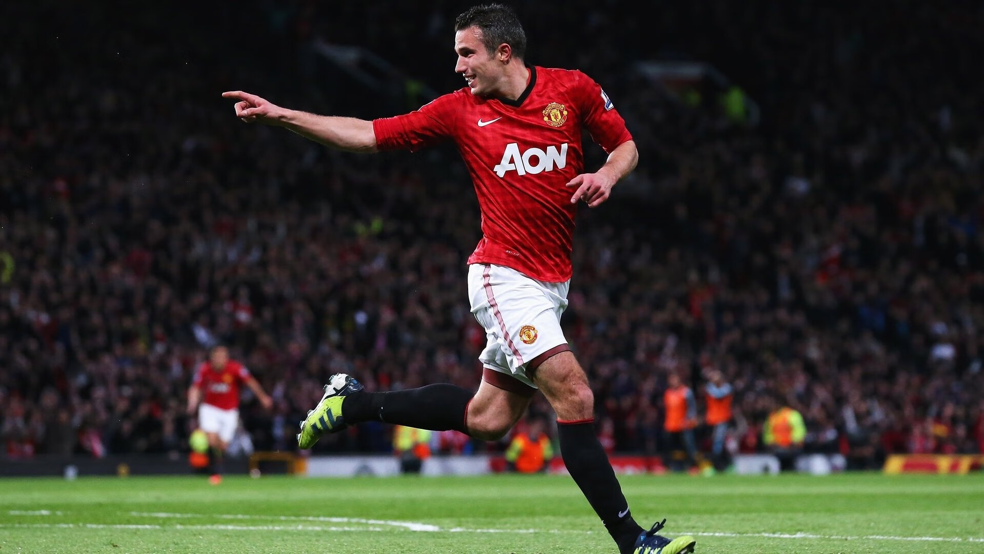 绿茵场上的唯一性，当切尔西横扫波兰，久保建英在意甲焦点战中接管比赛