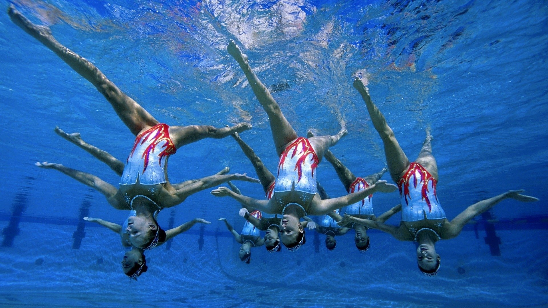 命运在补时第7分钟转弯，卢卡库压哨绝杀，秘鲁3-2险胜葡萄牙，C组悬念炸裂